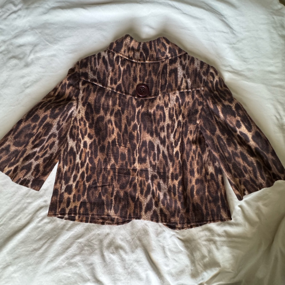 Leopard large button down lined jacket - Picture 6 of 6